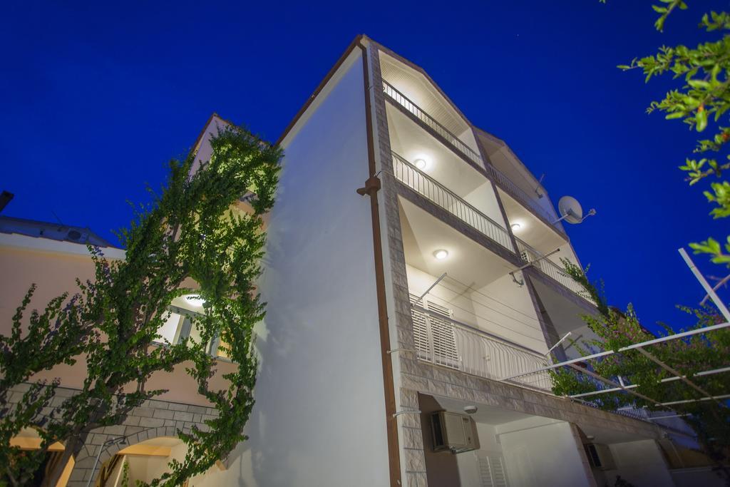 Villa Neda Makarska Eksteriør billede