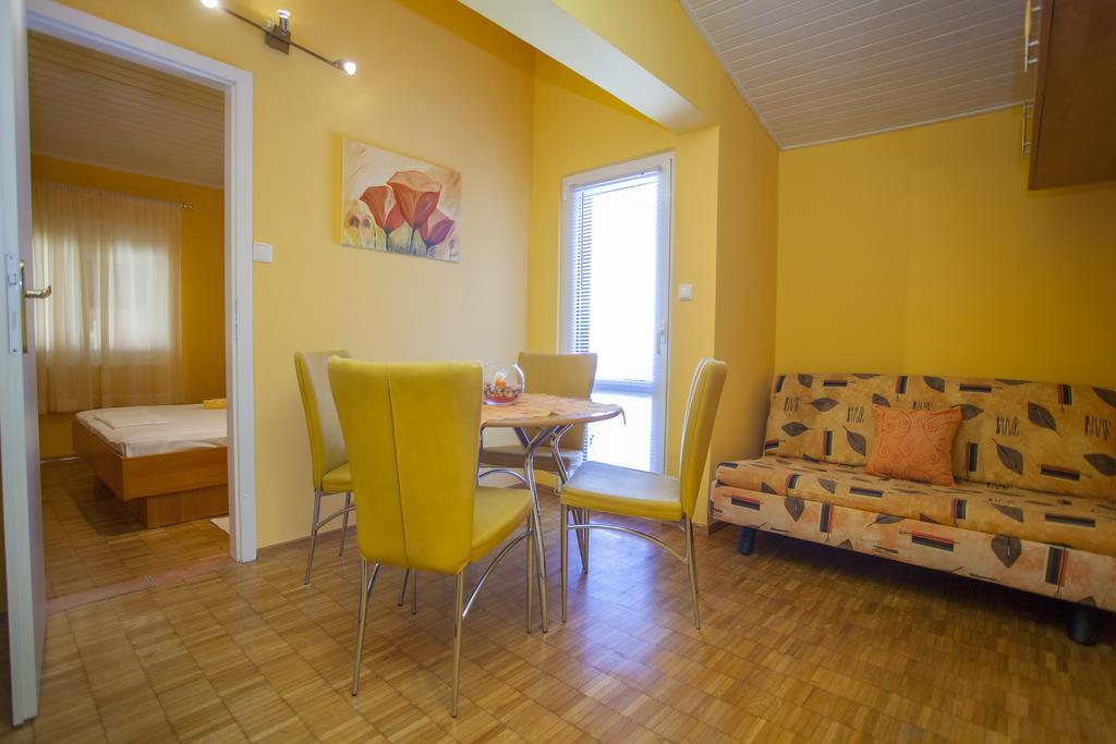 Villa Neda Makarska Værelse billede