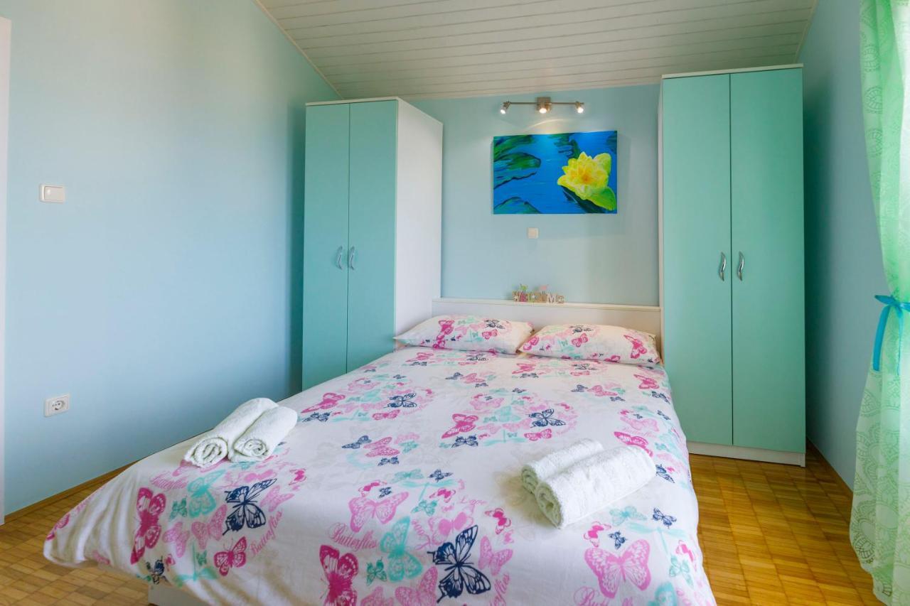Villa Neda Makarska Eksteriør billede